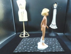 lt blonde skooter nude a